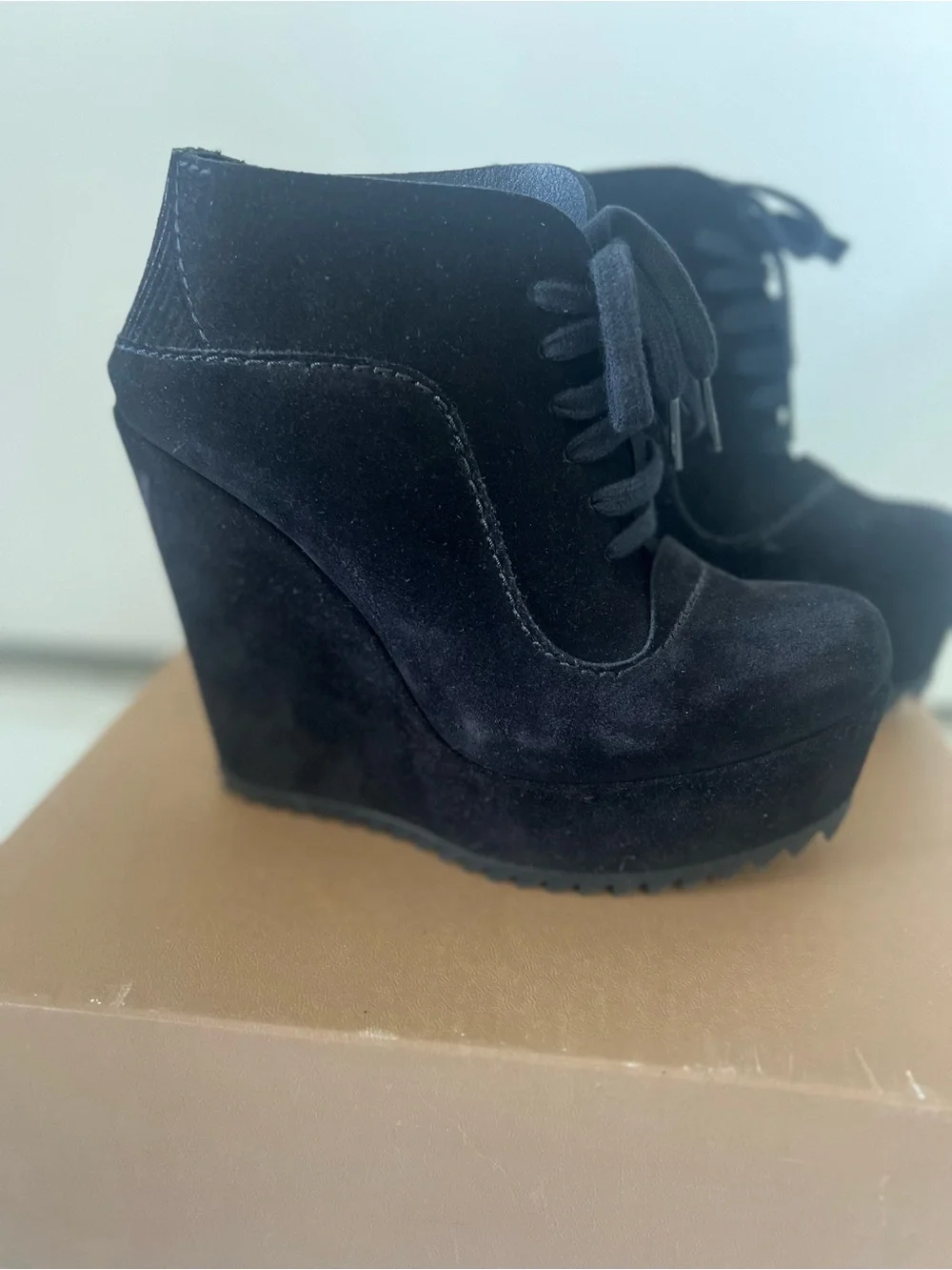 Black Suede Platform Ankle‎ Boots